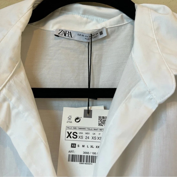 NWT Zara button Up blouse - Picture 3 of 5